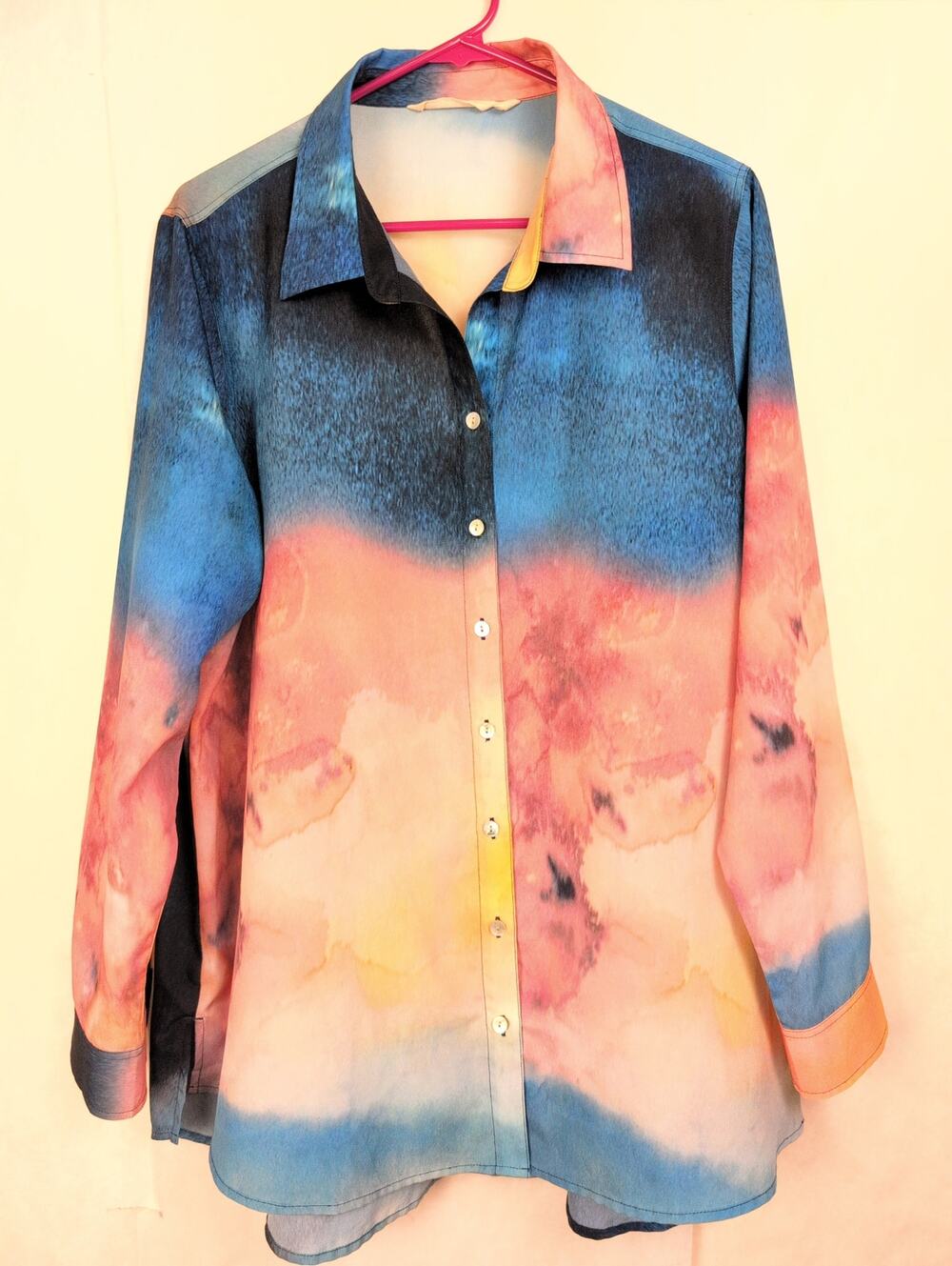Soft Surroundings watercolor long sleeve button up shirt Size L Boho Artsy Retro
